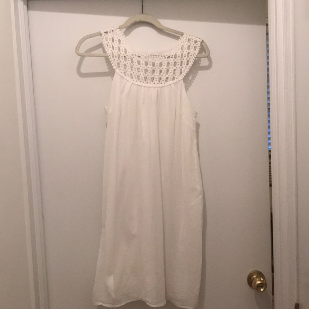 Lilly Pulitzer white linen dress